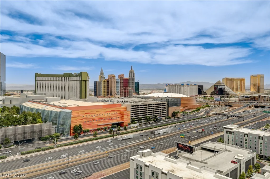 4575 Dean Martin, Las Vegas, NV 89103