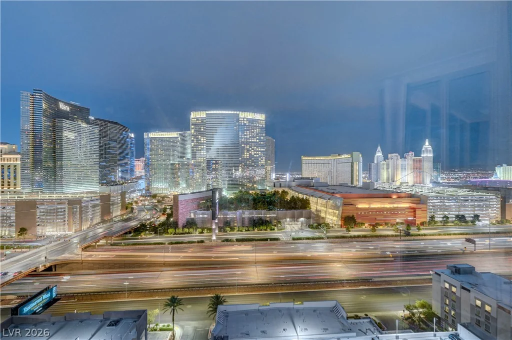 4575 Dean Martin, Las Vegas, NV 89103