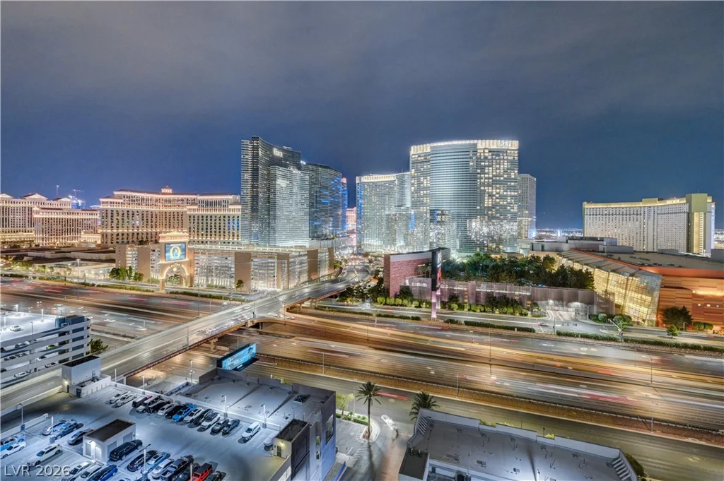 4575 Dean Martin, Las Vegas, NV 89103