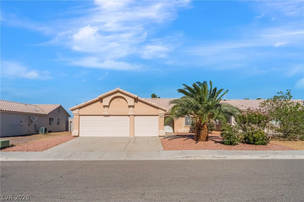 5442 Iberville, North Las Vegas, NV 89031