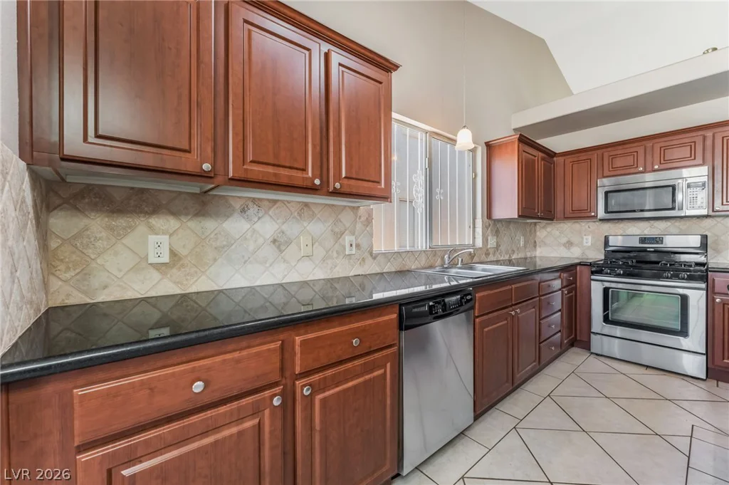 5442 Iberville, North Las Vegas, NV 89031