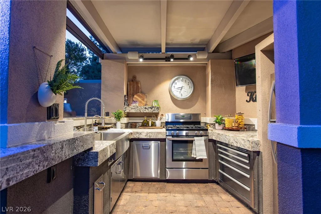 8175 Arville, Las Vegas, NV 89139