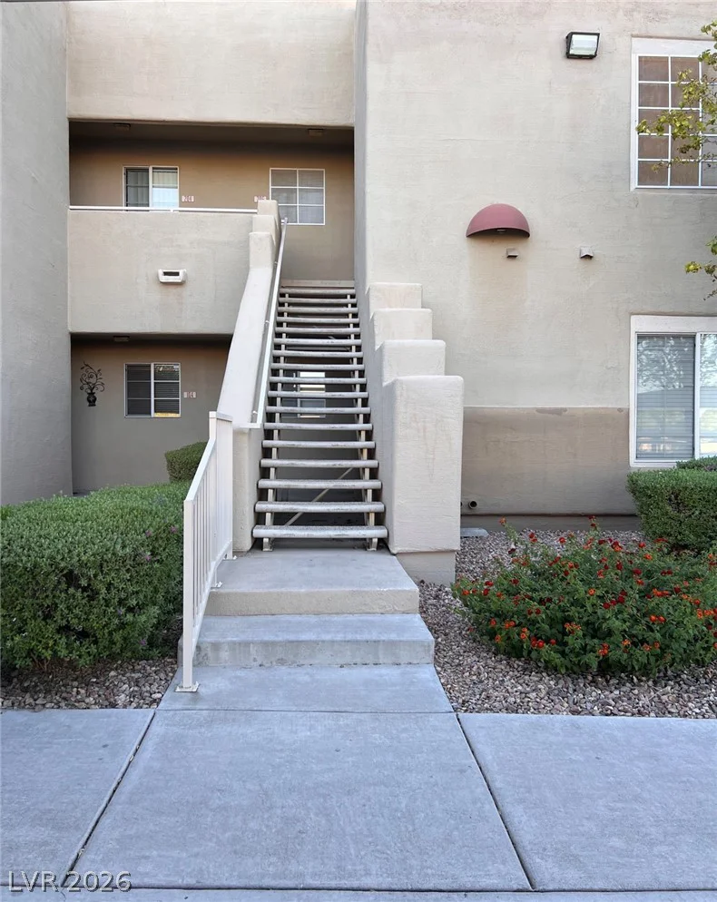1909 High Valley, Las Vegas, NV 89128