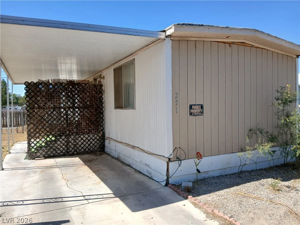 251 Bonnie Claire, Pahrump, NV 89048