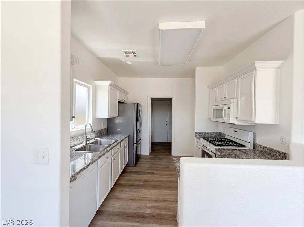 5132 Rocky Bluff, North Las Vegas, NV 89031