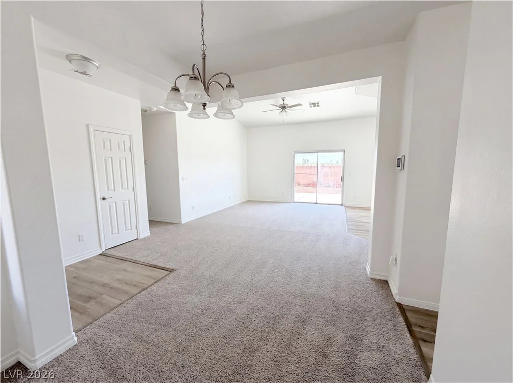 5132 Rocky Bluff, North Las Vegas, NV 89031