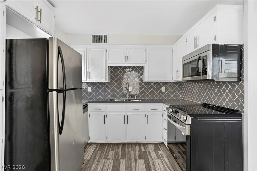 1804 Merze, Henderson, NV 89011