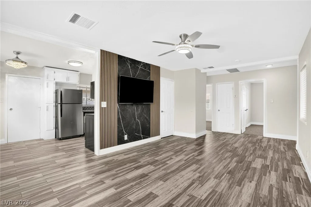 1804 Merze, Henderson, NV 89011