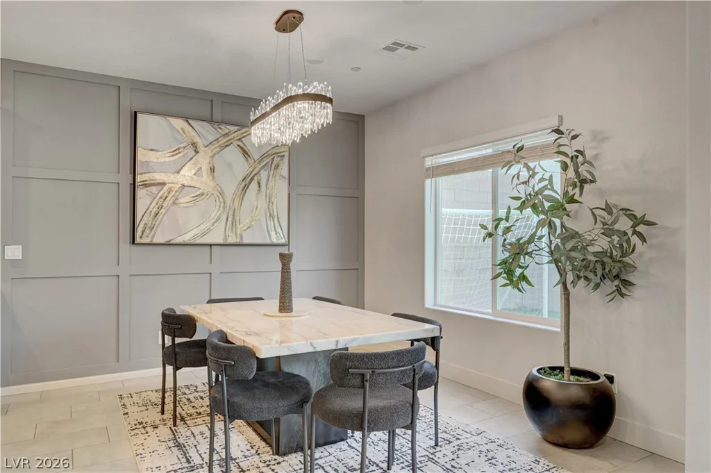10760 Hickam, Las Vegas, NV 89129