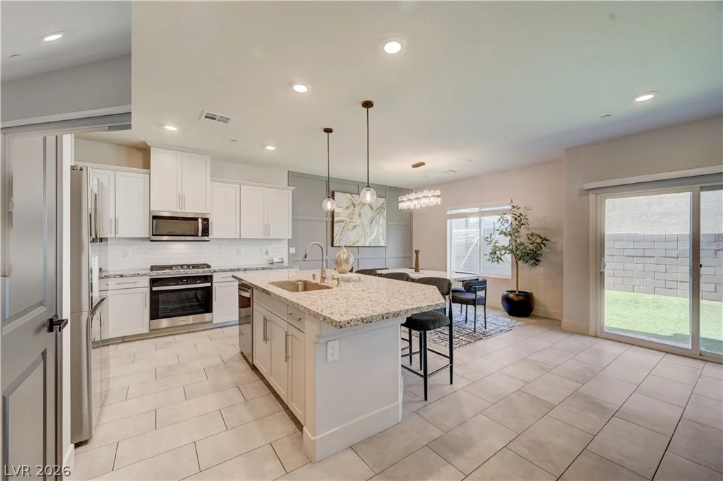 10760 Hickam, Las Vegas, NV 89129