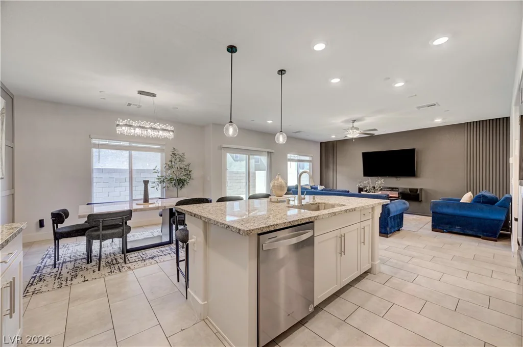 10760 Hickam, Las Vegas, NV 89129