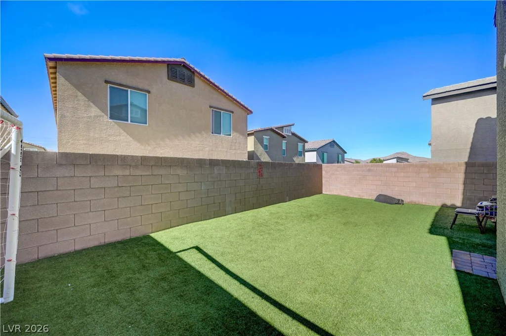 10760 Hickam, Las Vegas, NV 89129