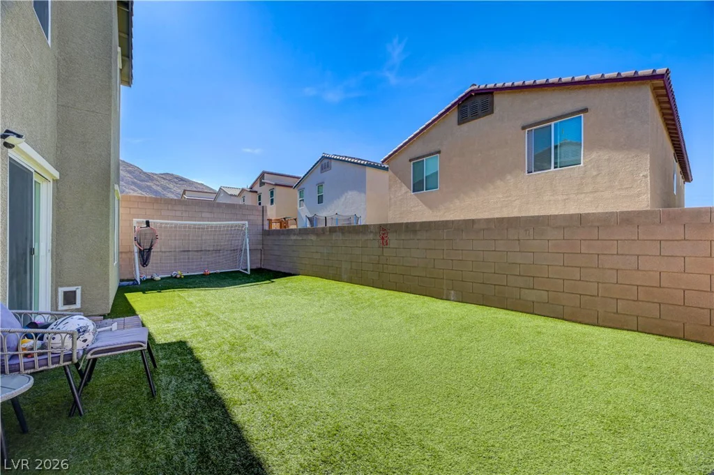 10760 Hickam, Las Vegas, NV 89129