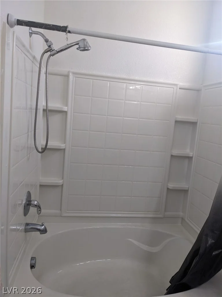 6430 Hamilton Grove, Las Vegas, NV 89122