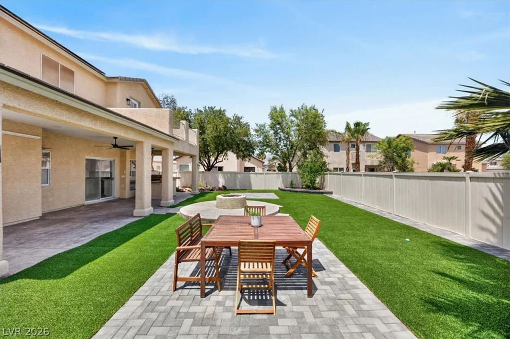 5232 Giallo Vista, North Las Vegas, NV 89031