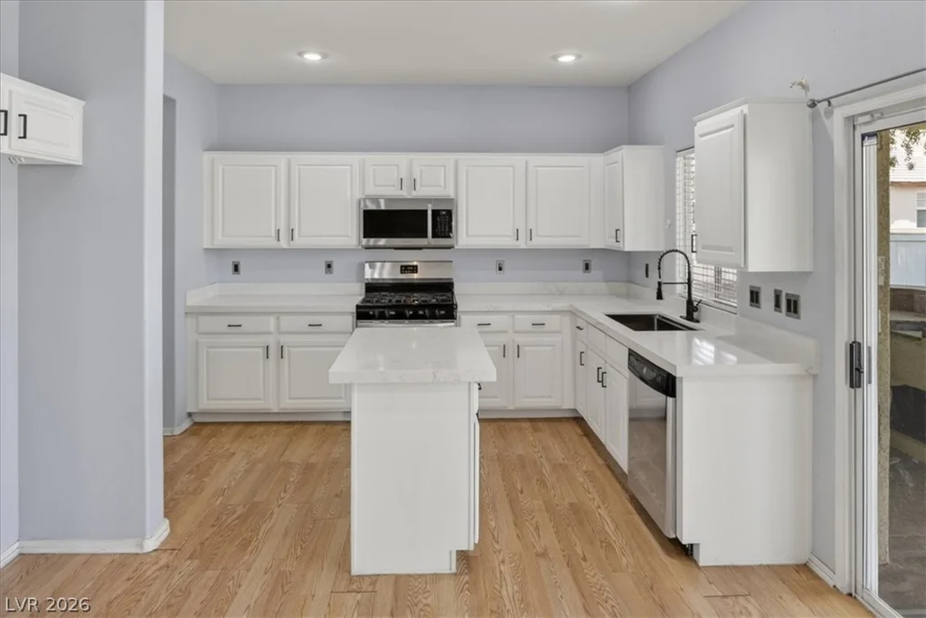 5232 Giallo Vista, North Las Vegas, NV 89031