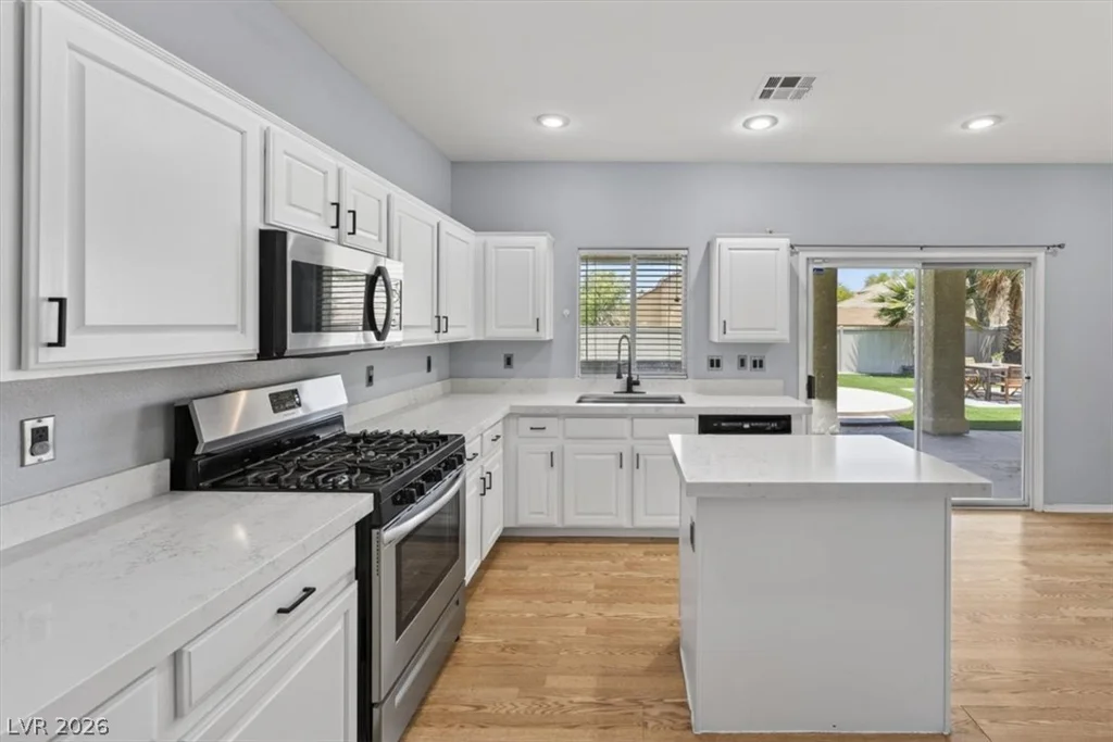 5232 Giallo Vista, North Las Vegas, NV 89031