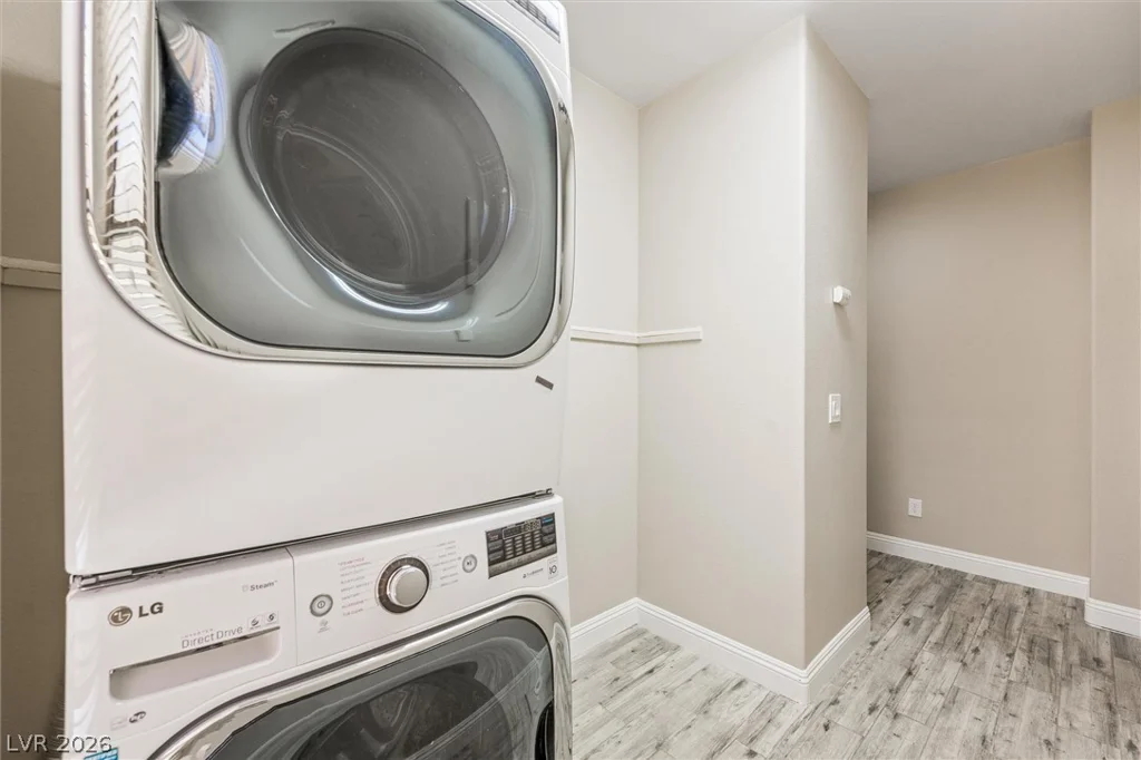 5642 Ouray, North Las Vegas, NV 89081