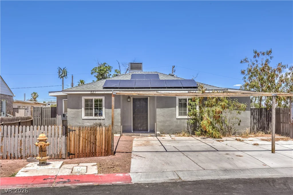 637 Bell, Las Vegas, NV 89101