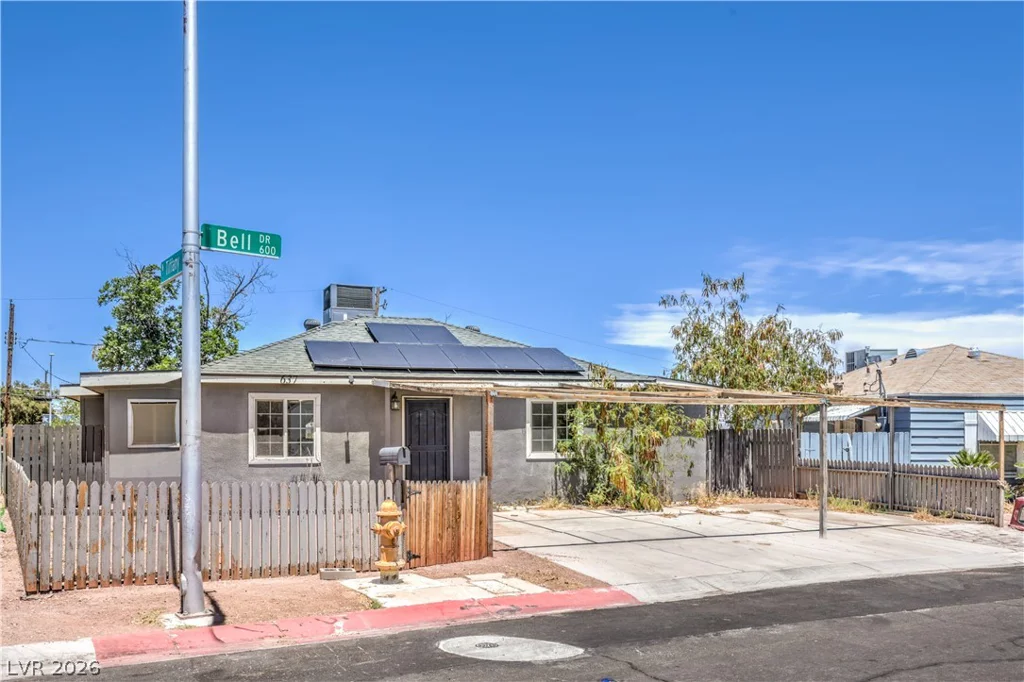 637 Bell, Las Vegas, NV 89101