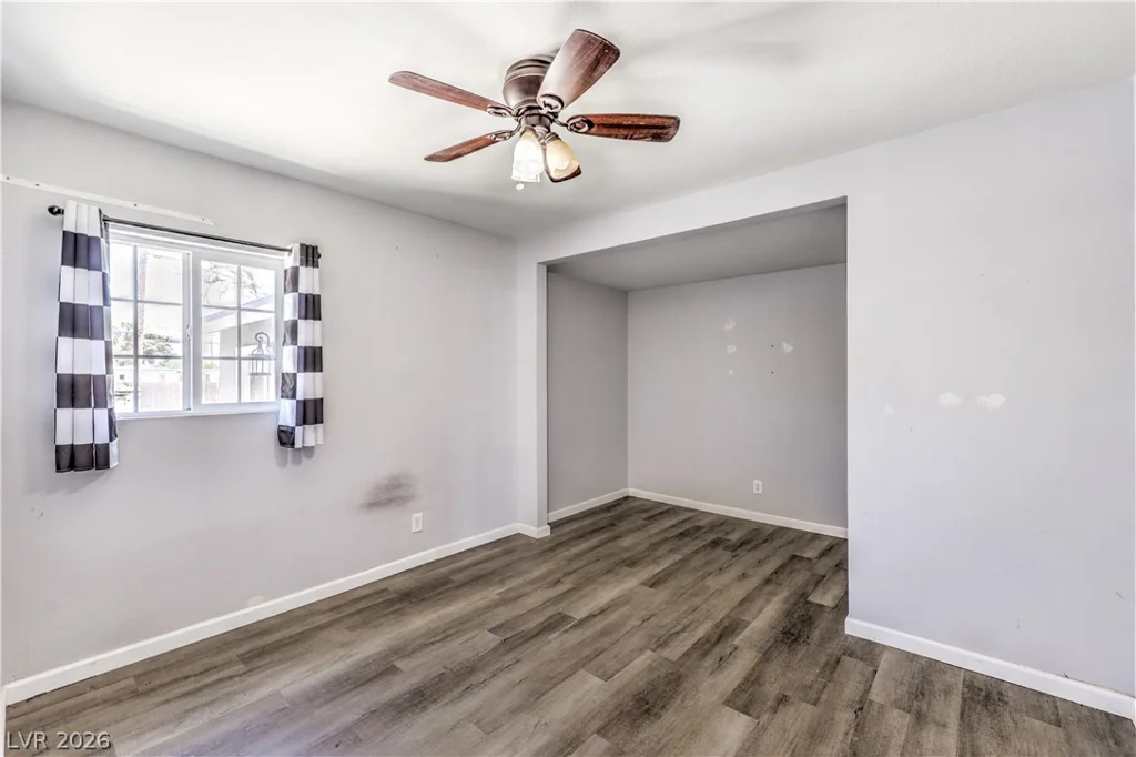 637 Bell, Las Vegas, NV 89101