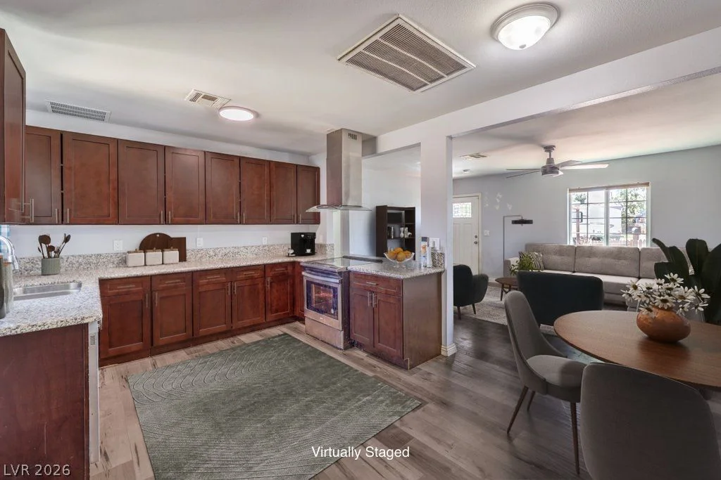 637 Bell, Las Vegas, NV 89101