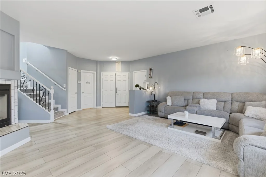 5446 Caprock Canyon, Las Vegas, NV 89139
