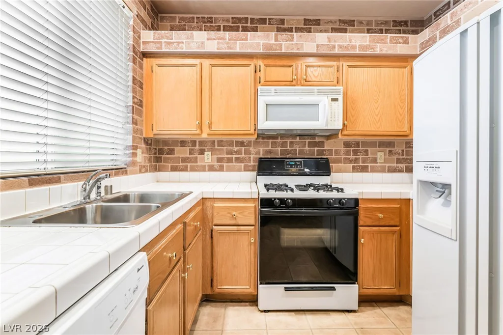 5155 Tropicana, Las Vegas, NV 89103