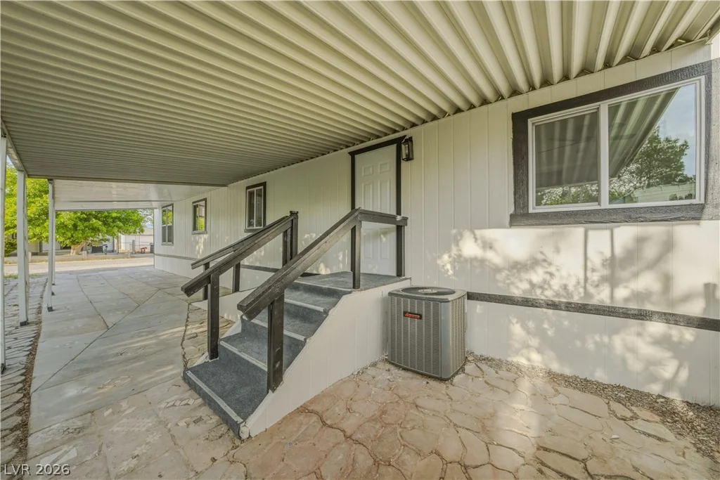 71 Vegas Valley, Pahrump, NV 89048