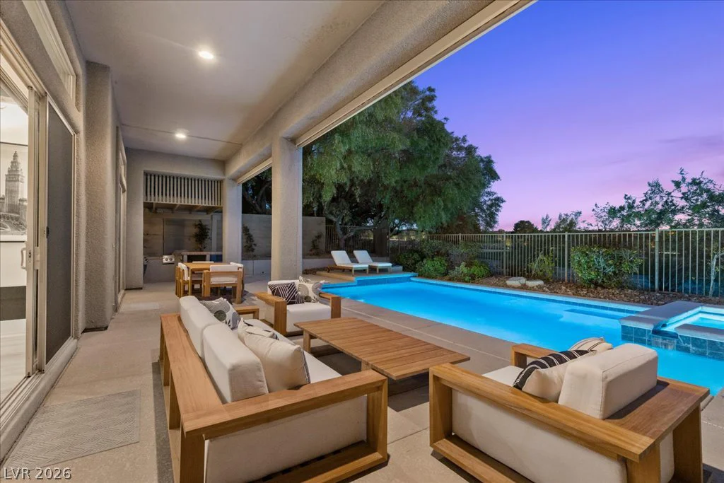 15 Clear Crossing, Henderson, NV 89052
