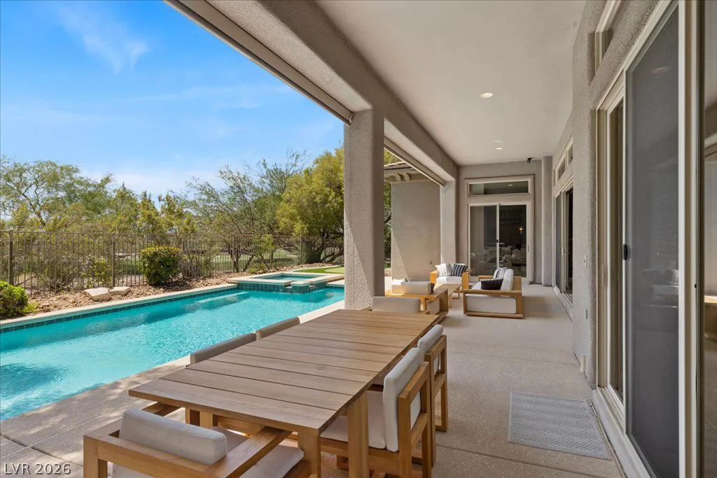 15 Clear Crossing, Henderson, NV 89052