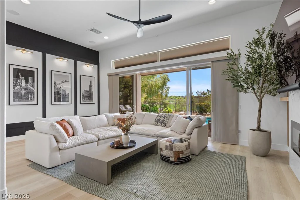 15 Clear Crossing, Henderson, NV 89052