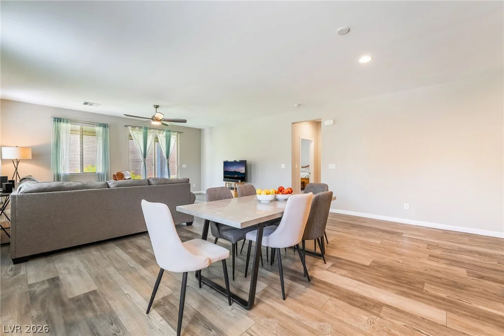 9125 Deer Grove, Las Vegas, NV 89113