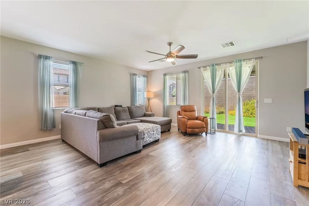9125 Deer Grove, Las Vegas, NV 89113