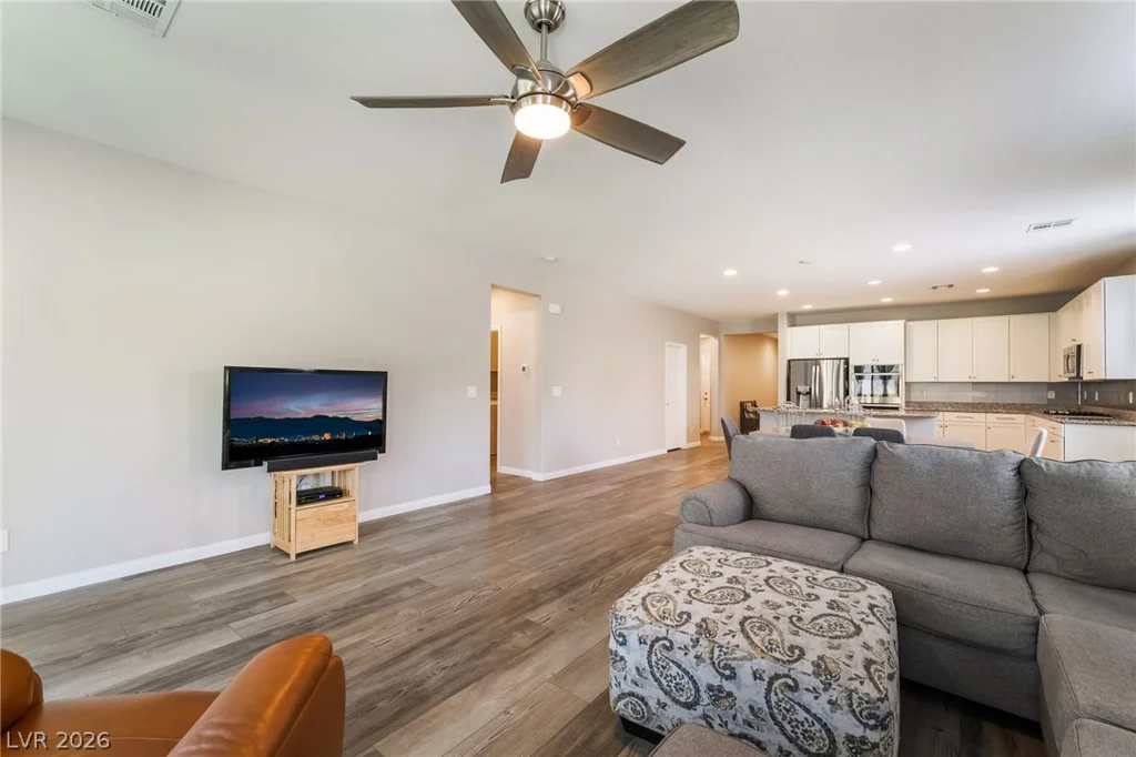 9125 Deer Grove, Las Vegas, NV 89113