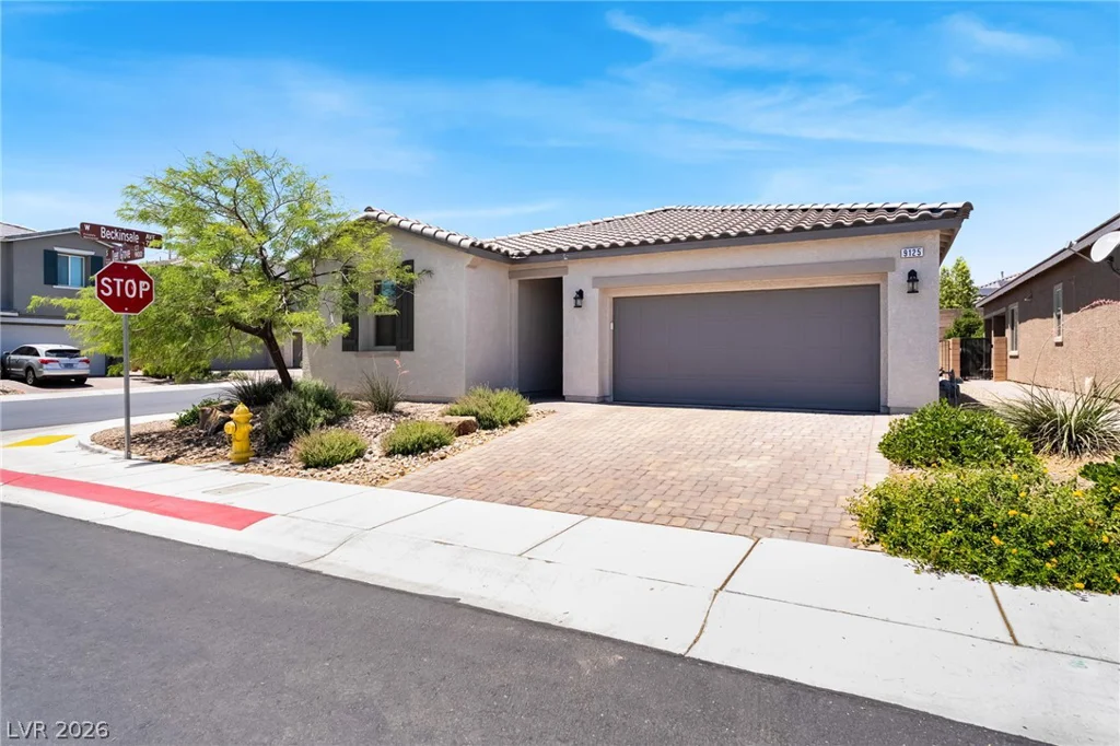 9125 Deer Grove, Las Vegas, NV 89113