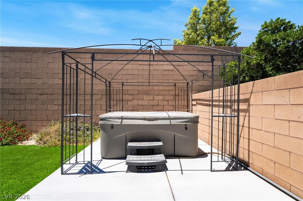 9125 Deer Grove, Las Vegas, NV 89113