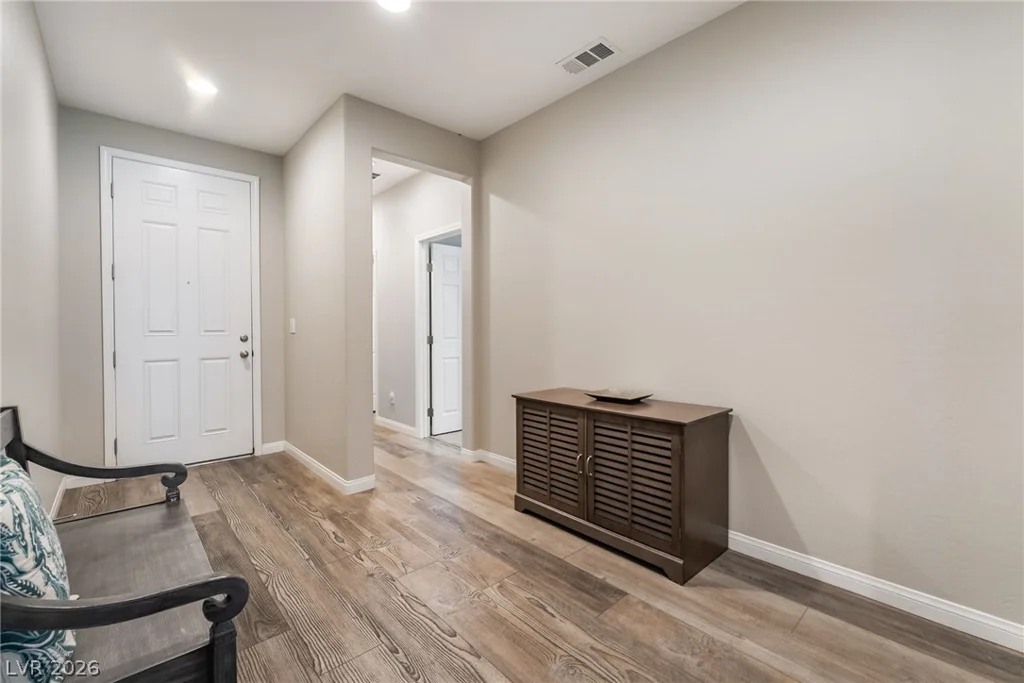 9125 Deer Grove, Las Vegas, NV 89113