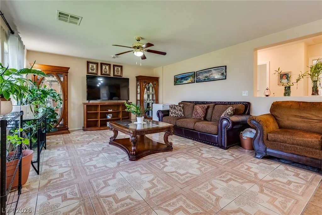3529 Colby Creek, North Las Vegas, NV 89081