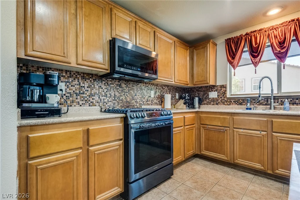 3529 Colby Creek, North Las Vegas, NV 89081