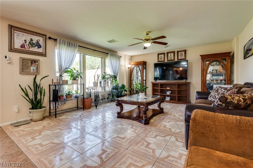 3529 Colby Creek, North Las Vegas, NV 89081