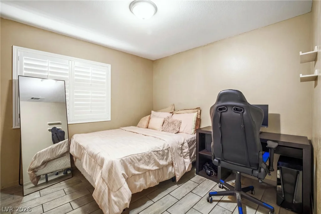 2568 Windy Leaf, Las Vegas, NV 89156