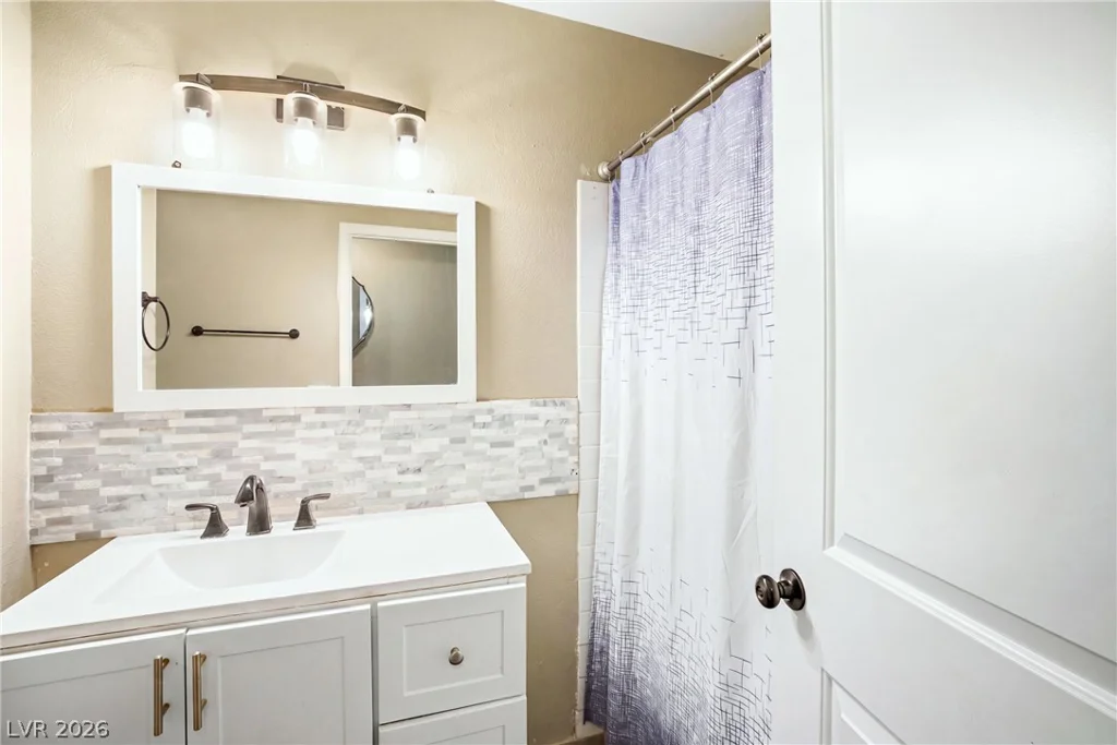 2568 Windy Leaf, Las Vegas, NV 89156