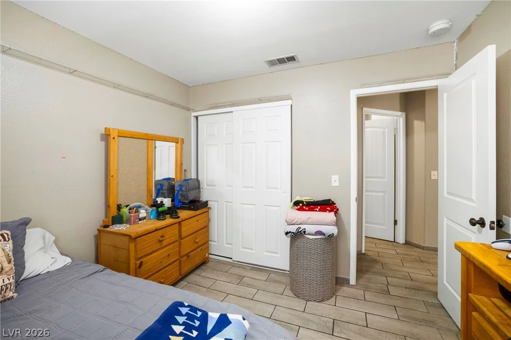 2568 Windy Leaf, Las Vegas, NV 89156