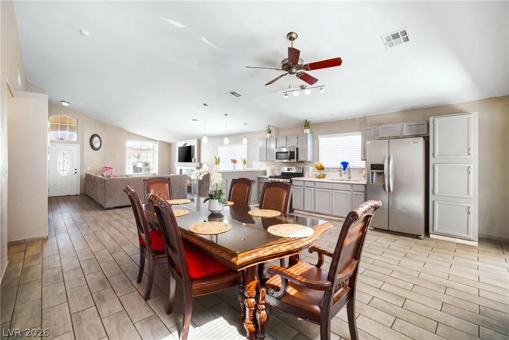 2568 Windy Leaf, Las Vegas, NV 89156