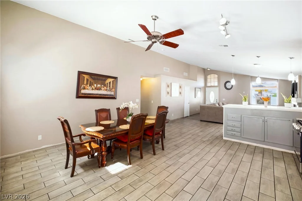 2568 Windy Leaf, Las Vegas, NV 89156