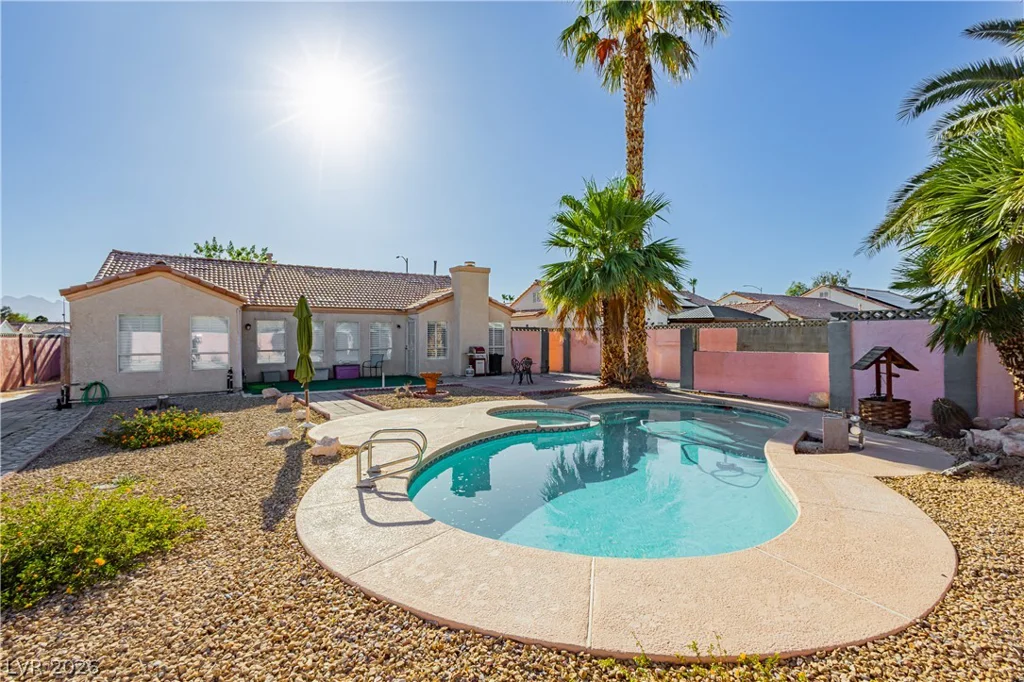 6120 Satre, North Las Vegas, NV 89031