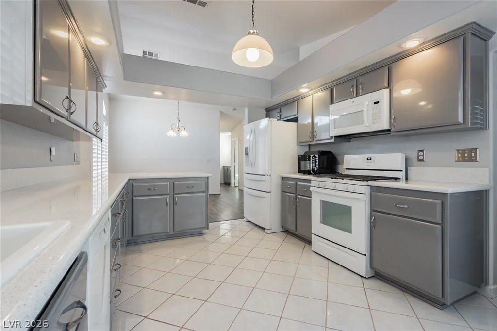 6120 Satre, North Las Vegas, NV 89031