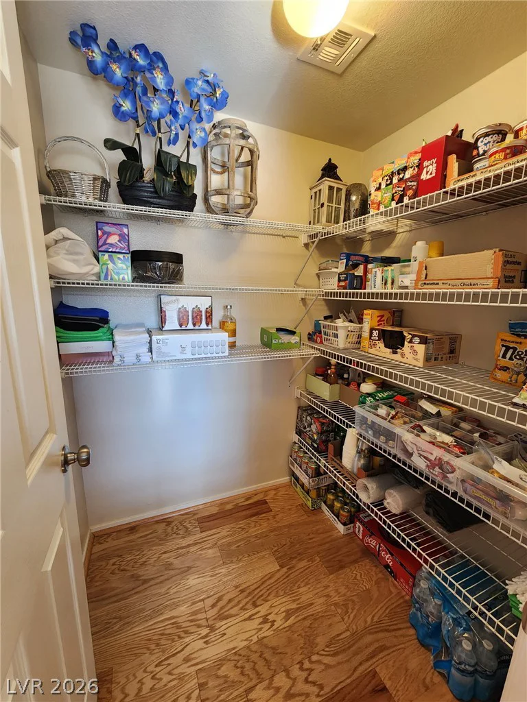 2127 Casa Ladera, Las Vegas, NV 89156