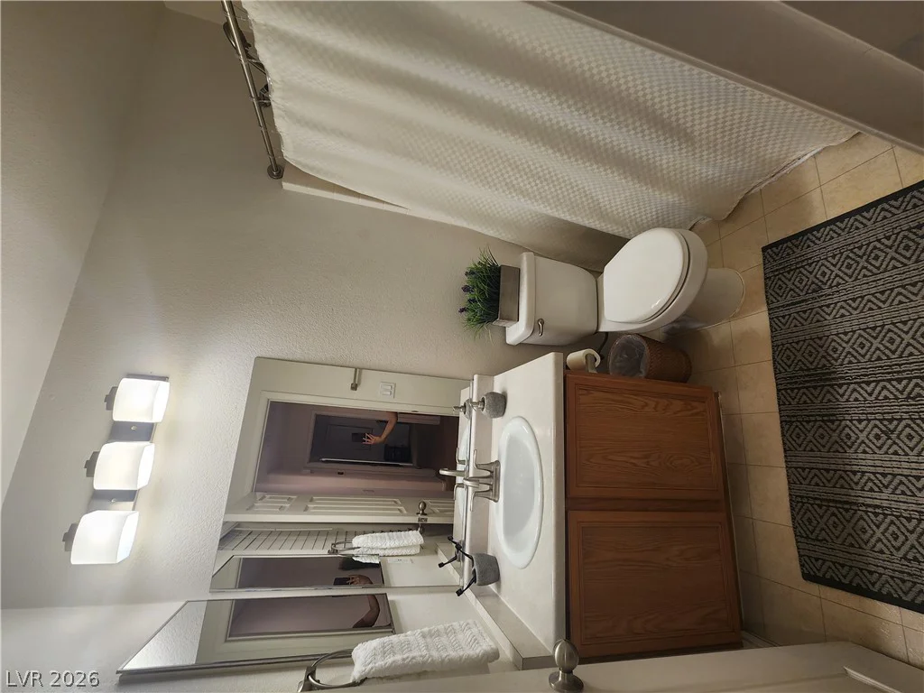2127 Casa Ladera, Las Vegas, NV 89156